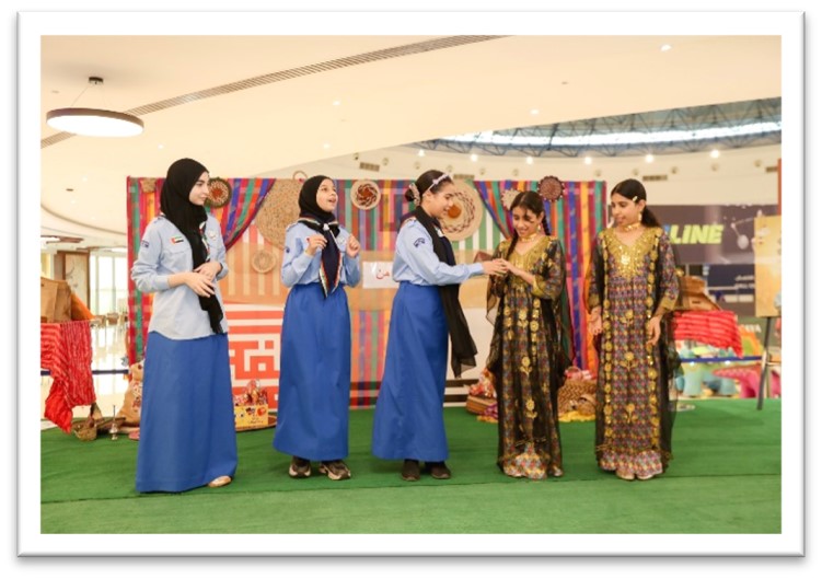 Ras Al Khaimah Scouts and Guides celebrate “Haq Al Laila” night at RAK Mall (1)
