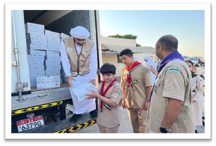 Ras Al Khaimah Scouts participate in the “Zayed Al Khair Fina” initiative organized by the Ministry of Defense in collaboration with the UAE Red Crescent (1)