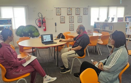 كشافة الفجيرة تنفذ مبادرة عام المجتمع لتدريب معلمي المدارس وصقل الفرق الكشفية