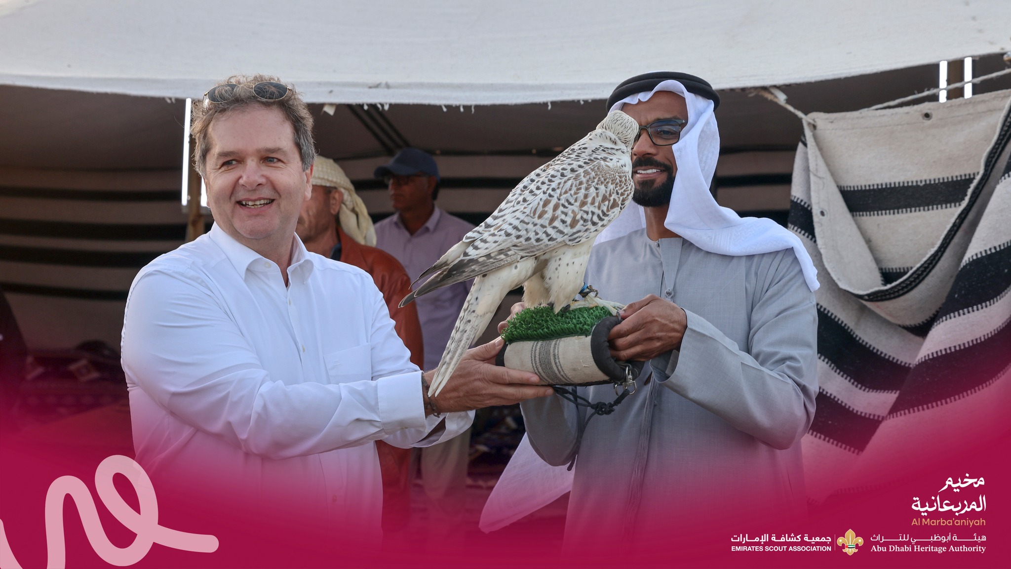 H.E. Nasser Mohammed Al Mansoori visits Al Murabba’aniyah Camp in Al Dhafra
